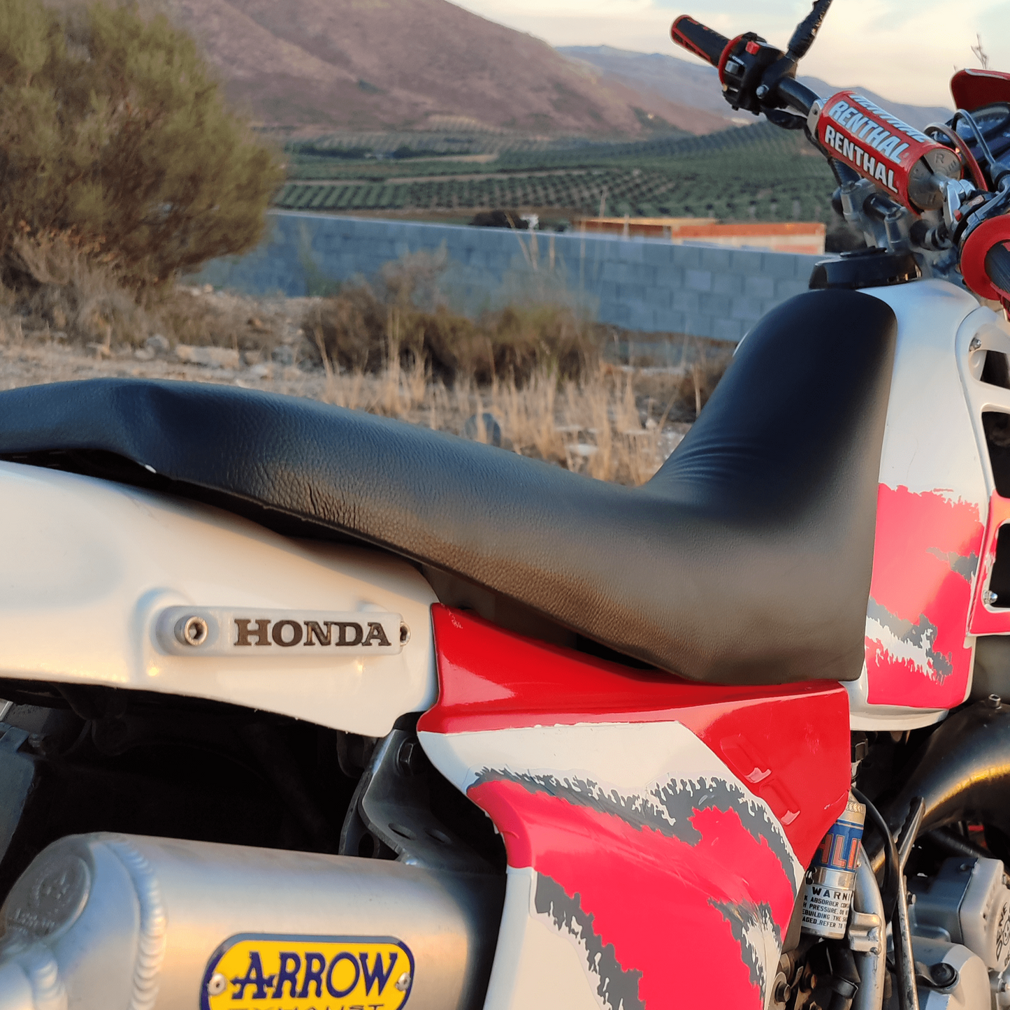 Pack 2 Asideros Honda CRM